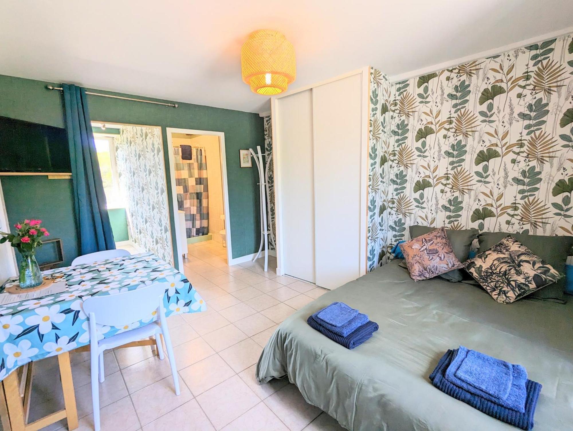 Studio Silhem Saint-Germain-les-Belles Extérieur photo